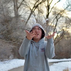 Meet your Posher, Elias